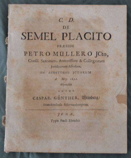 De semel placito - 1692