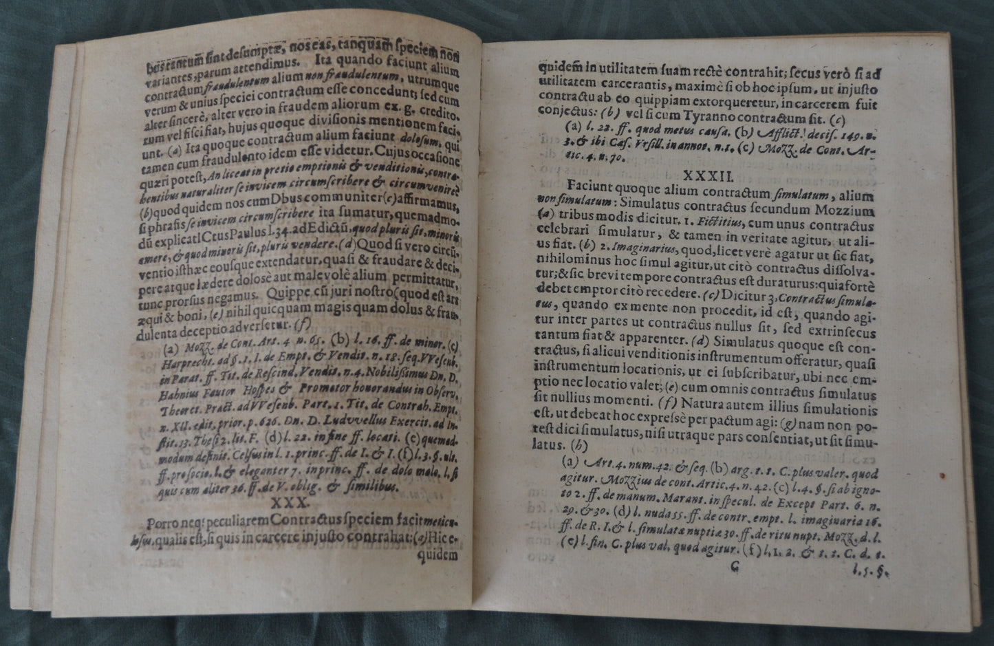 Dissertatio Juridica De Contractibus In Genere - 1659