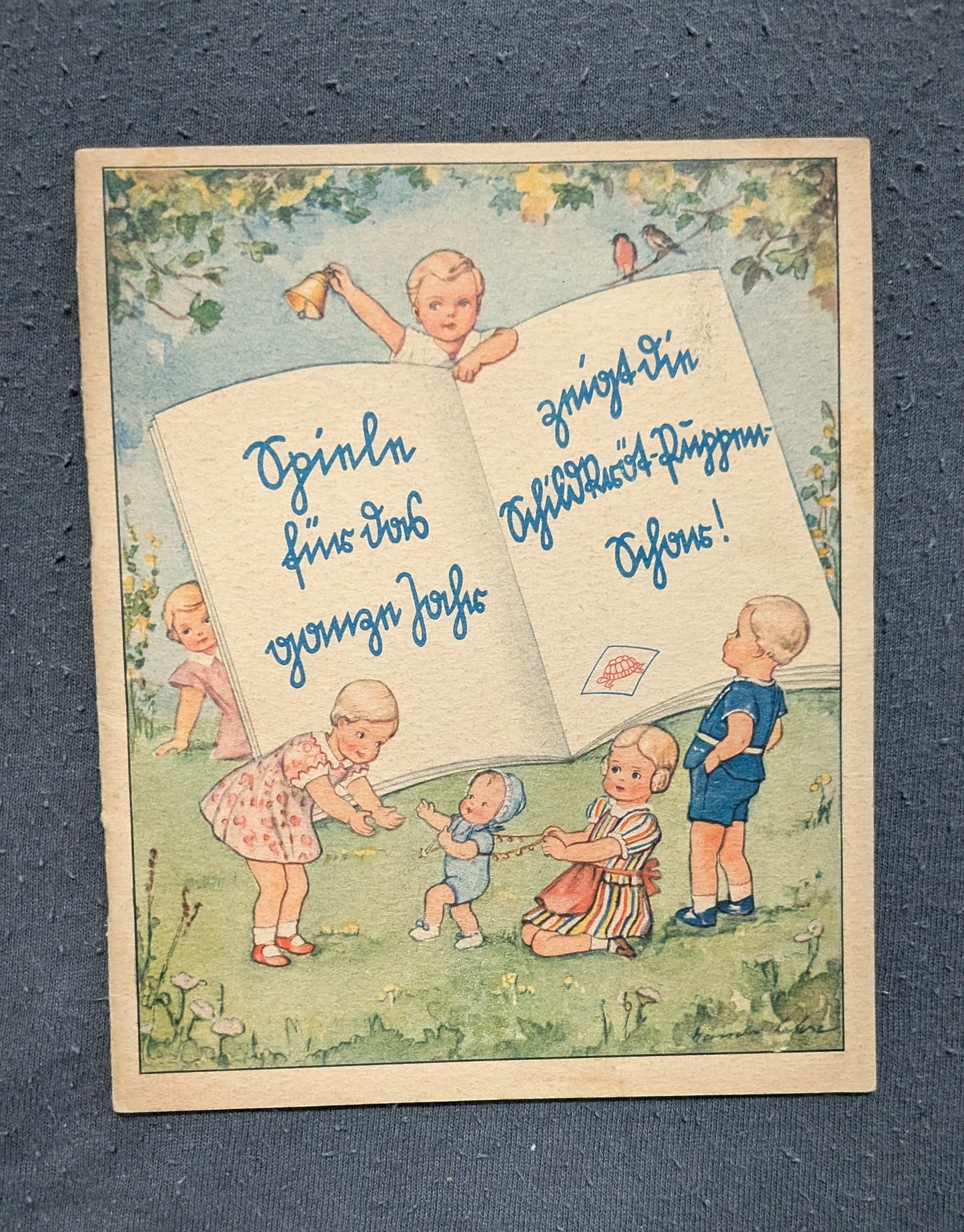 Spiele für das ganze Jahr zeigt die Schildkröt-Puppen-Schar - 1937